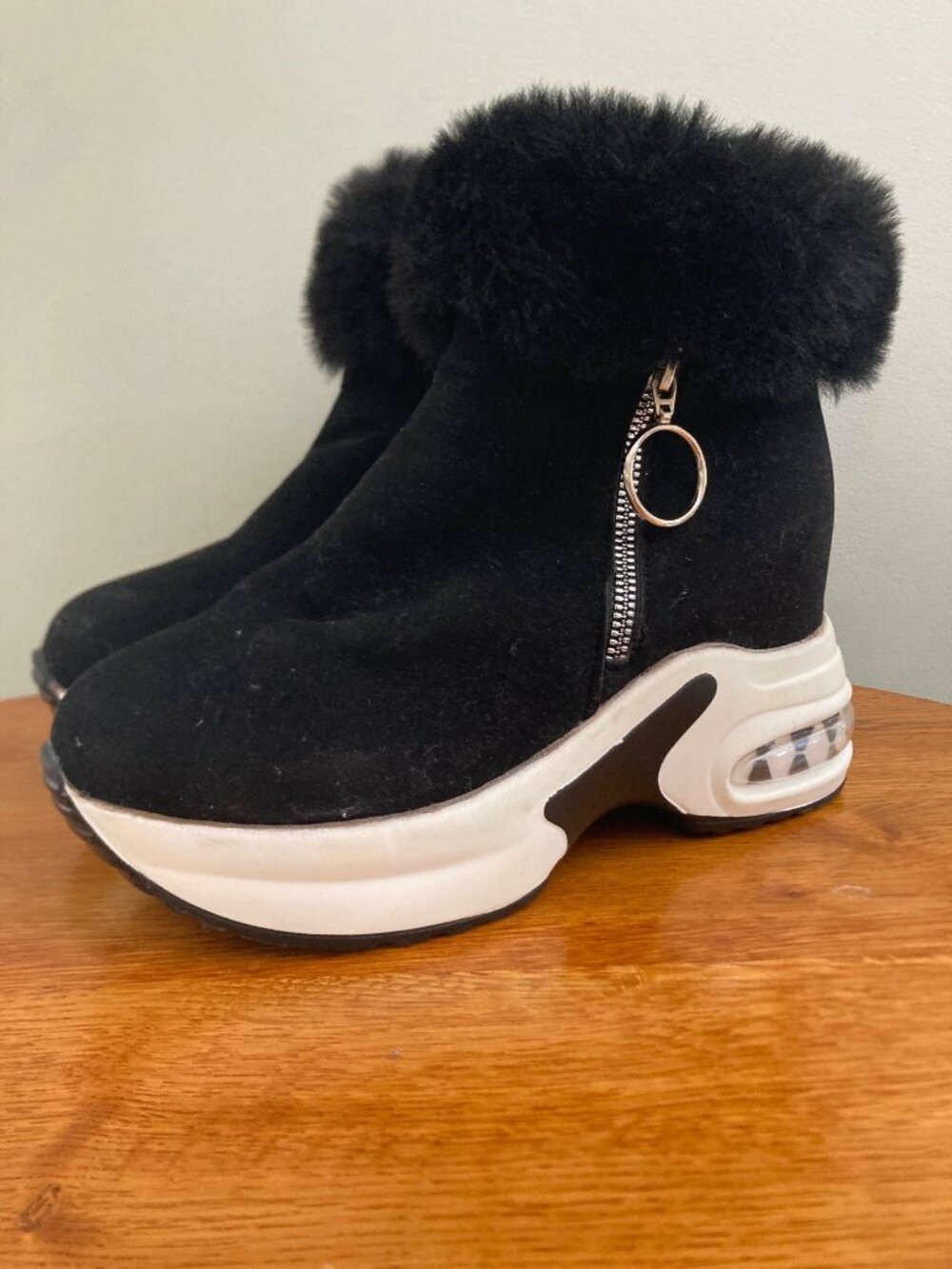 Faux Fur-Trimmed Black Wedge Ankle Boots With Air Cushion Sole Y2K, Gorpcore - Picture 3 of 7